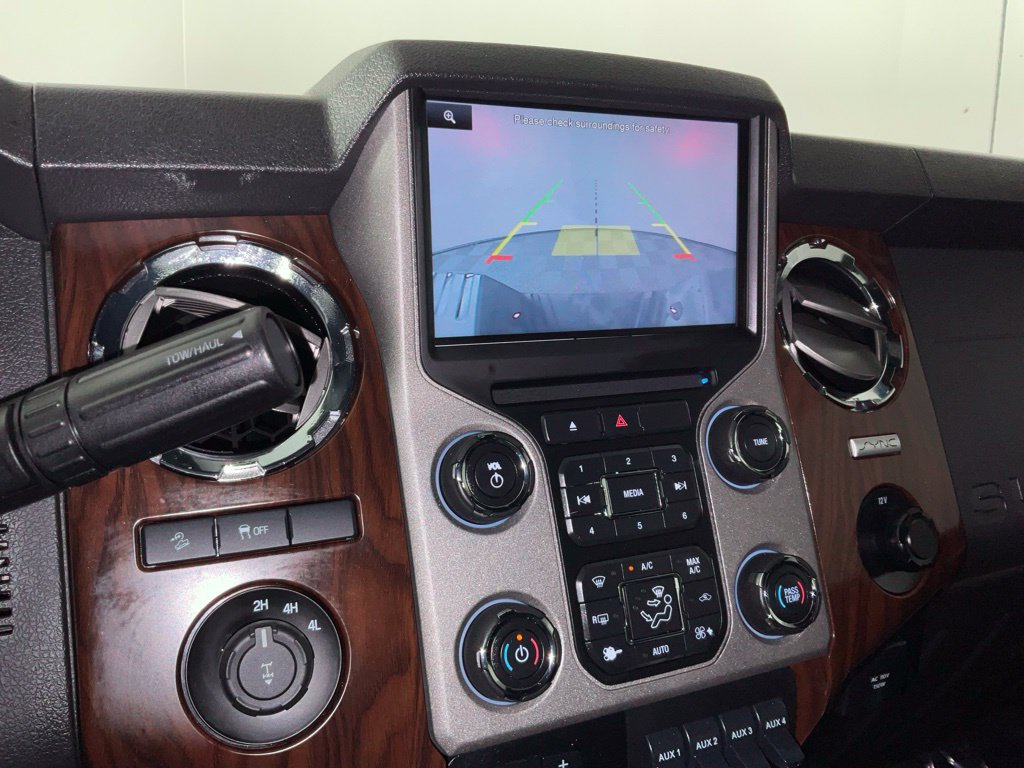 Used 2016 Ford F250 Lariat w/ Lariat Ultimate Package AWD/4WD image 24