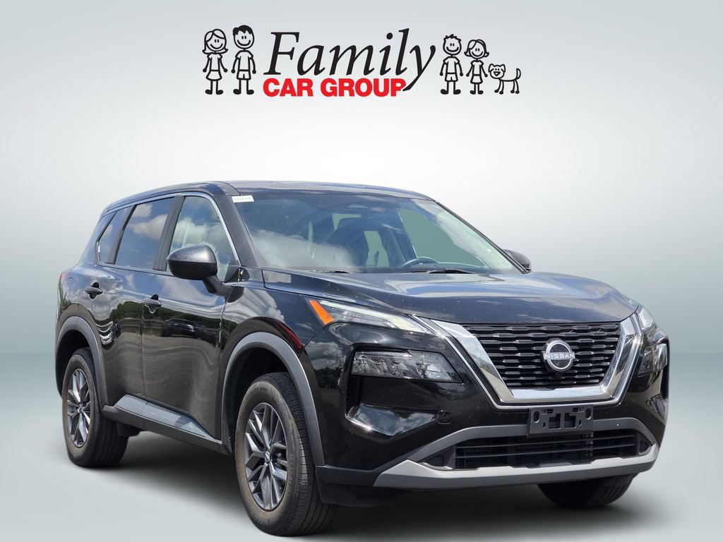 Used 2023 Nissan Rogue S FWD image 2