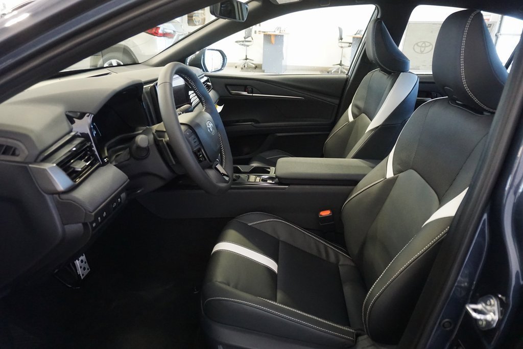 New 2026 Toyota Camry SE image 21