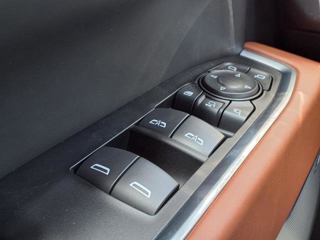 New 2026 GMC Sierra 2500 Denali Ultimate AWD/4WD image 17