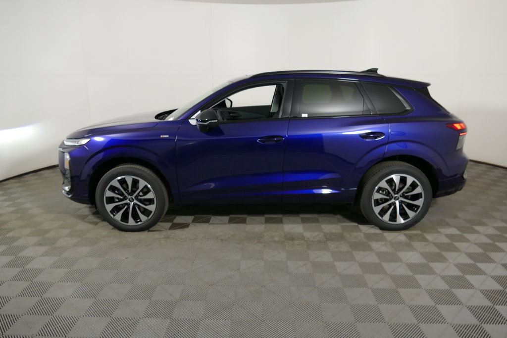 New 2026 Audi Q3 quattro 2.0T AWD/4WD image 6