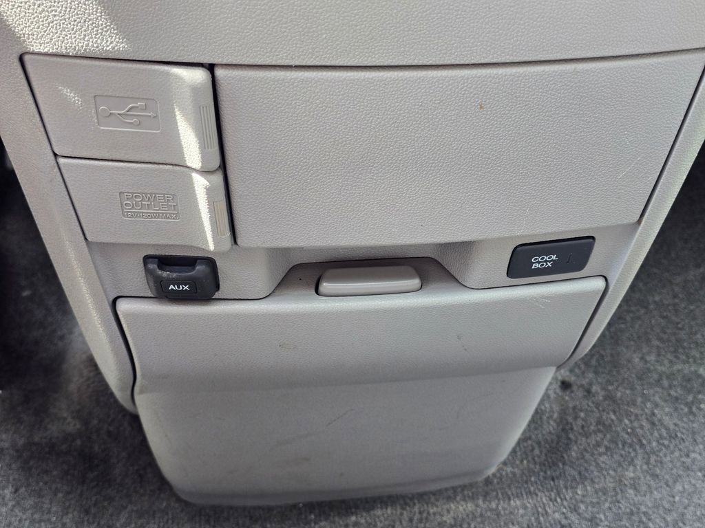 Used 2016 Honda Odyssey EX-L image 41
