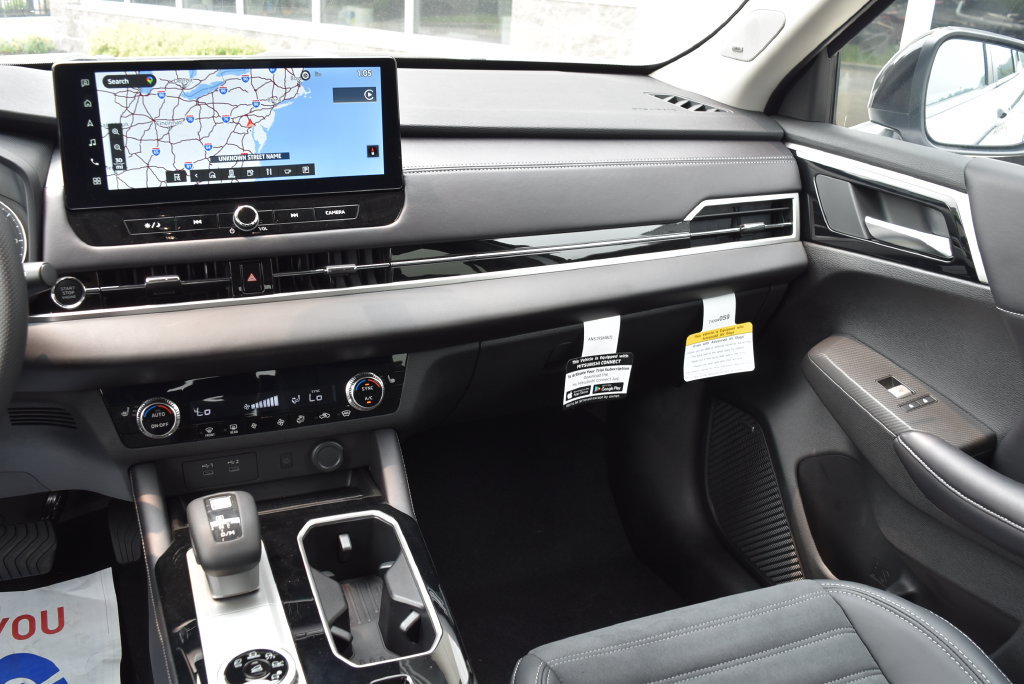 New 2025 Mitsubishi Outlander AWD image 11