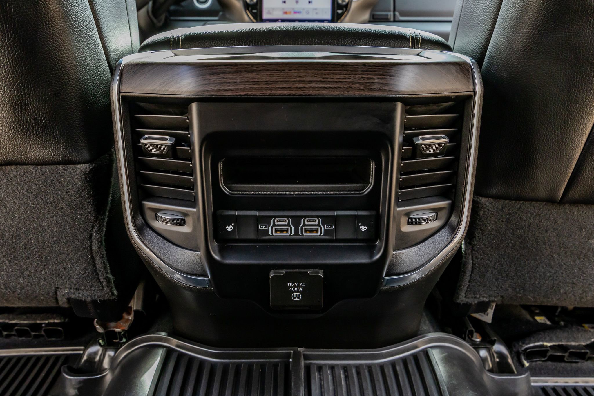 Used 2025 RAM 3500 Laramie image 34