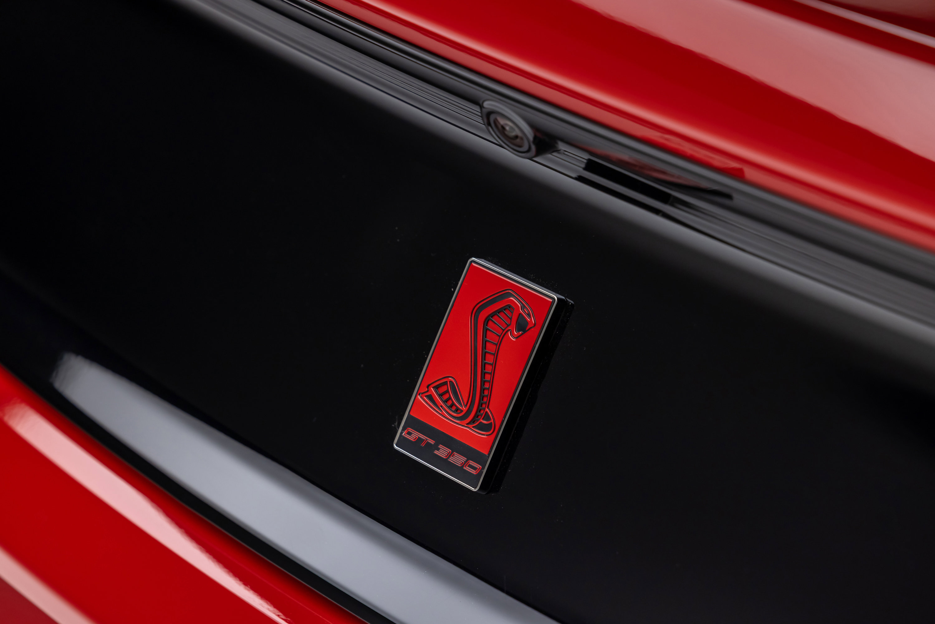 Used 2016 Ford Mustang Shelby GT350R w/ GT350R Equipment Group 920A image 32