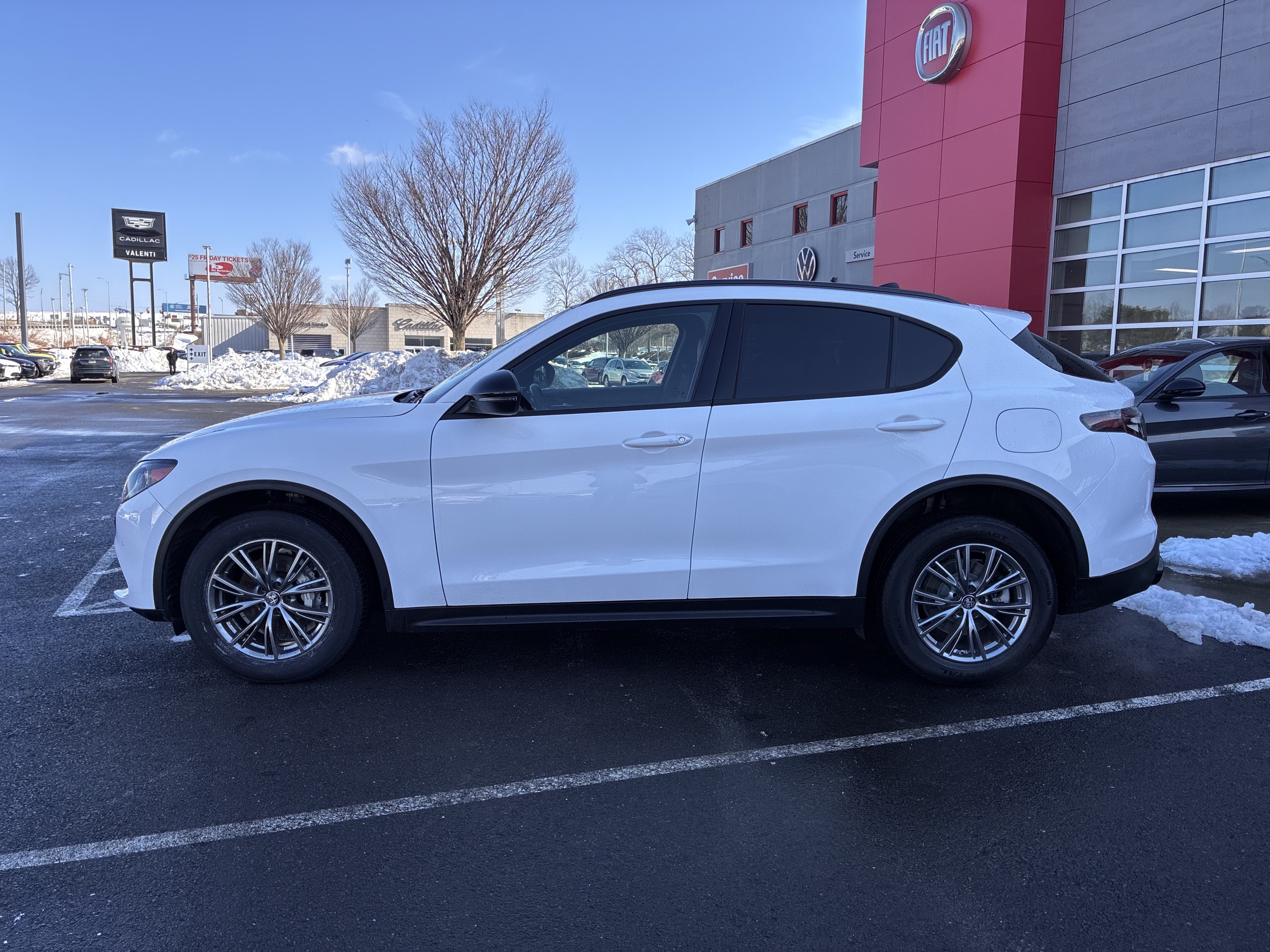 Certified 2024 Alfa Romeo Stelvio Sprint AWD/4WD image 6