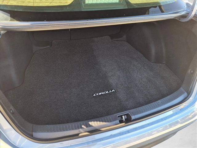 Used 2023 Toyota Corolla LE w/ Carpet Mat Package (TMS) FWD image 6
