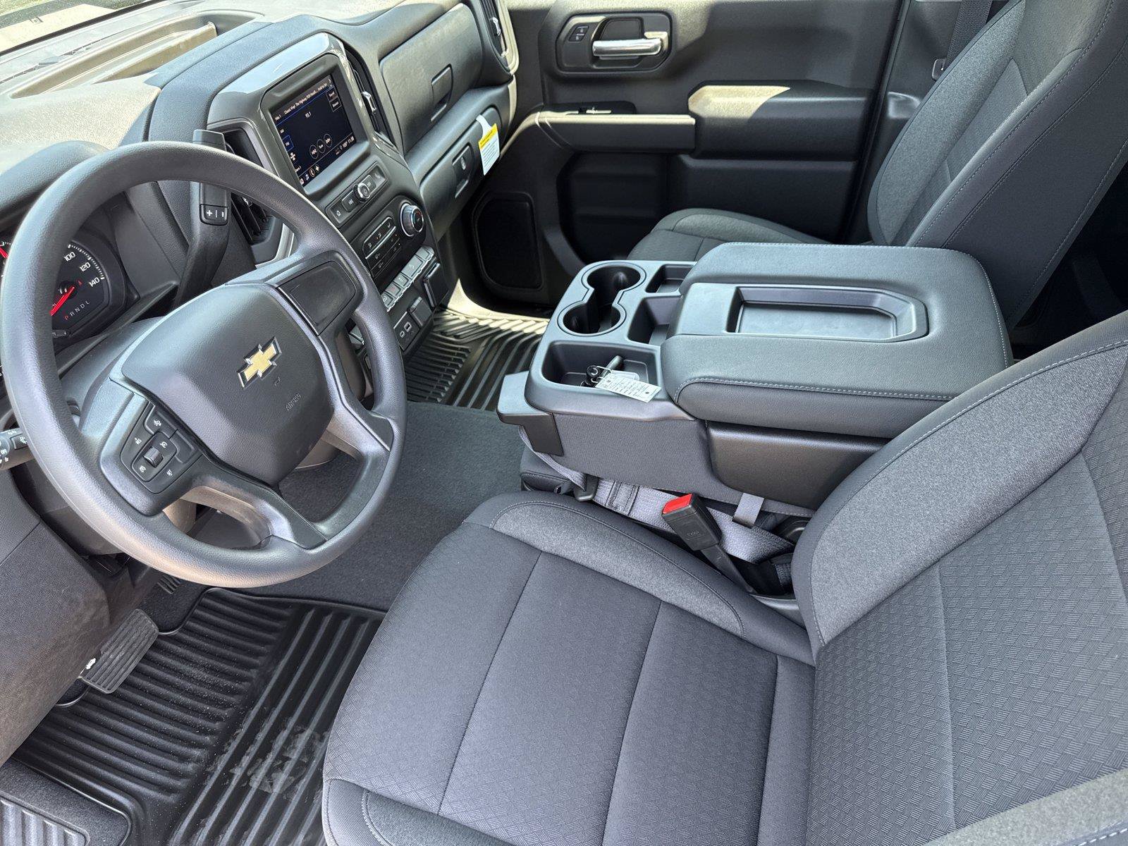 New 2026 Chevrolet Silverado 2500 Custom w/ Custom Value Package AWD/4WD image 10