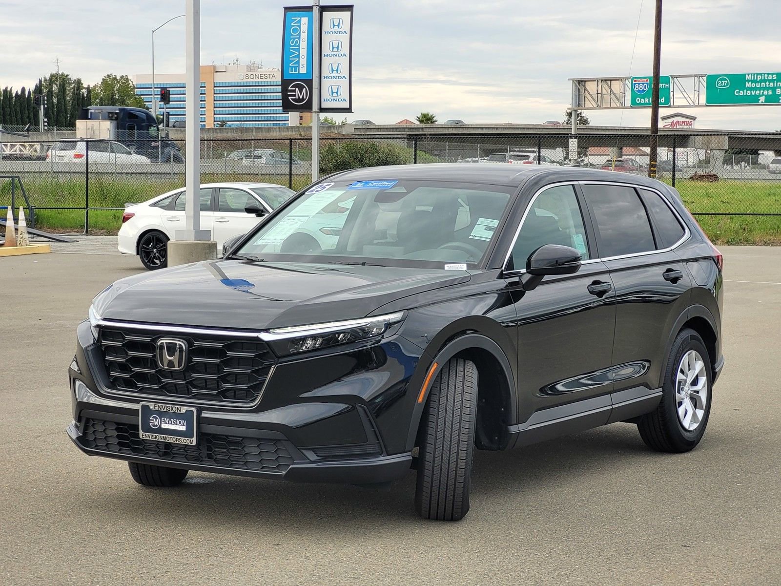 Certified 2025 Honda CR-V LX image 9