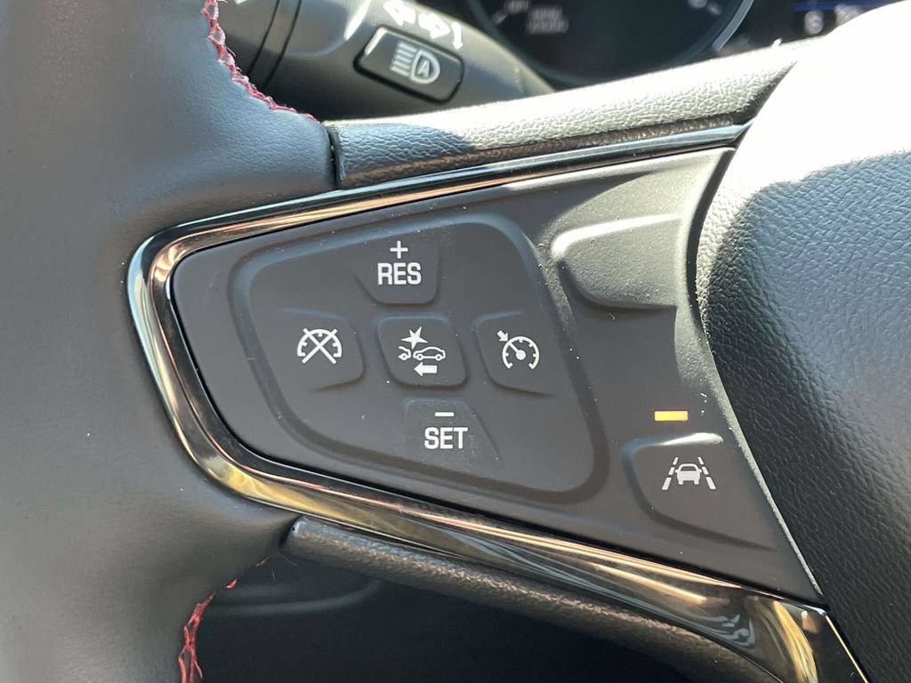 Used 2024 Chevrolet Equinox RS FWD image 29
