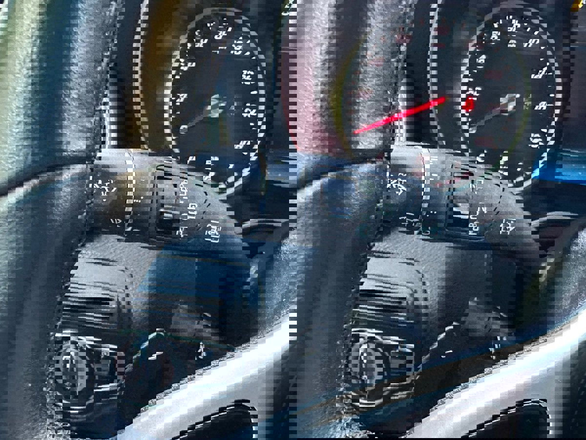 Used 2021 Mercedes-Benz GLC 300 image 24