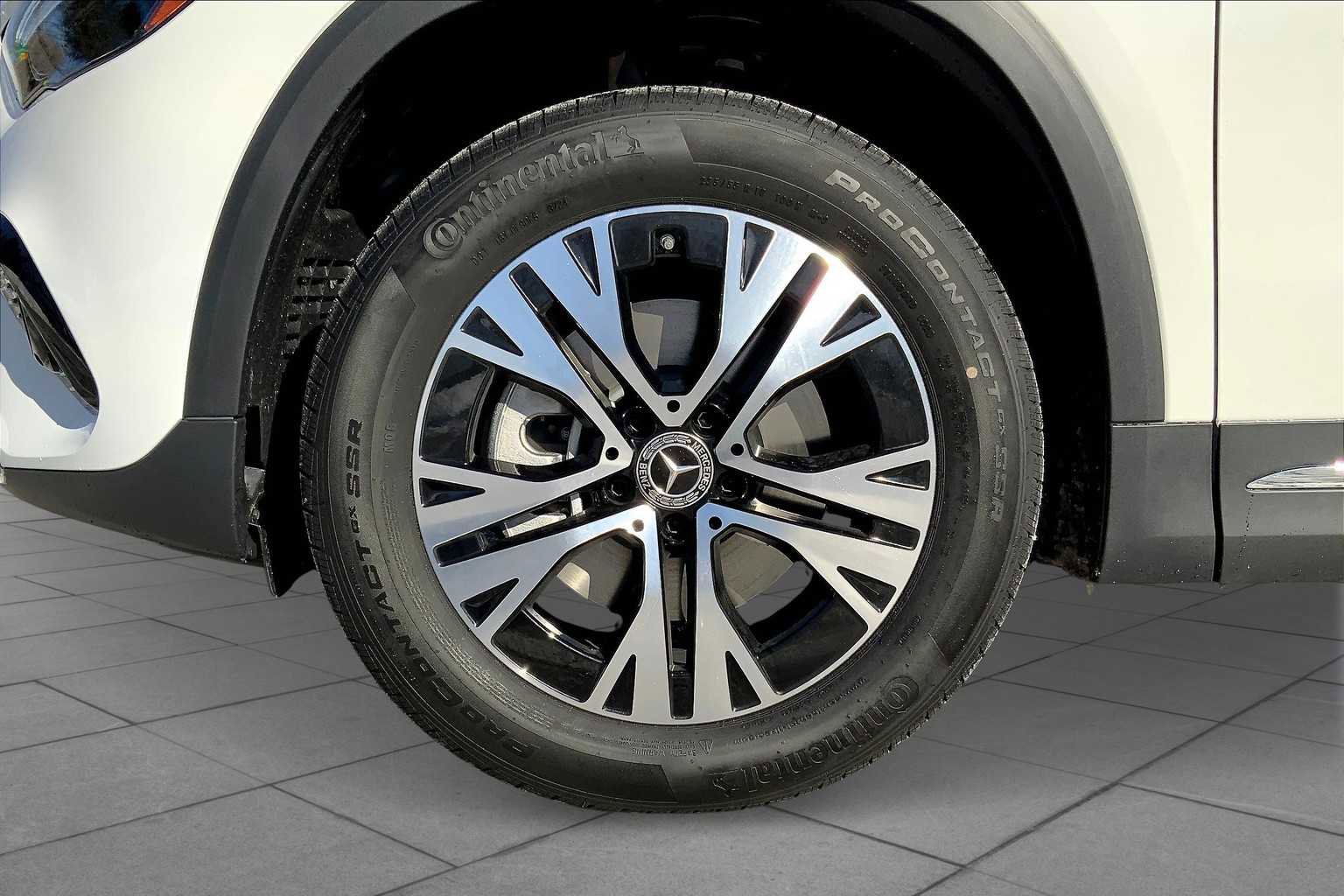 New 2025 Mercedes-Benz GLA 250 GLA 250 image 14