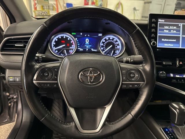 Used 2021 Toyota Camry XLE AWD/4WD image 12