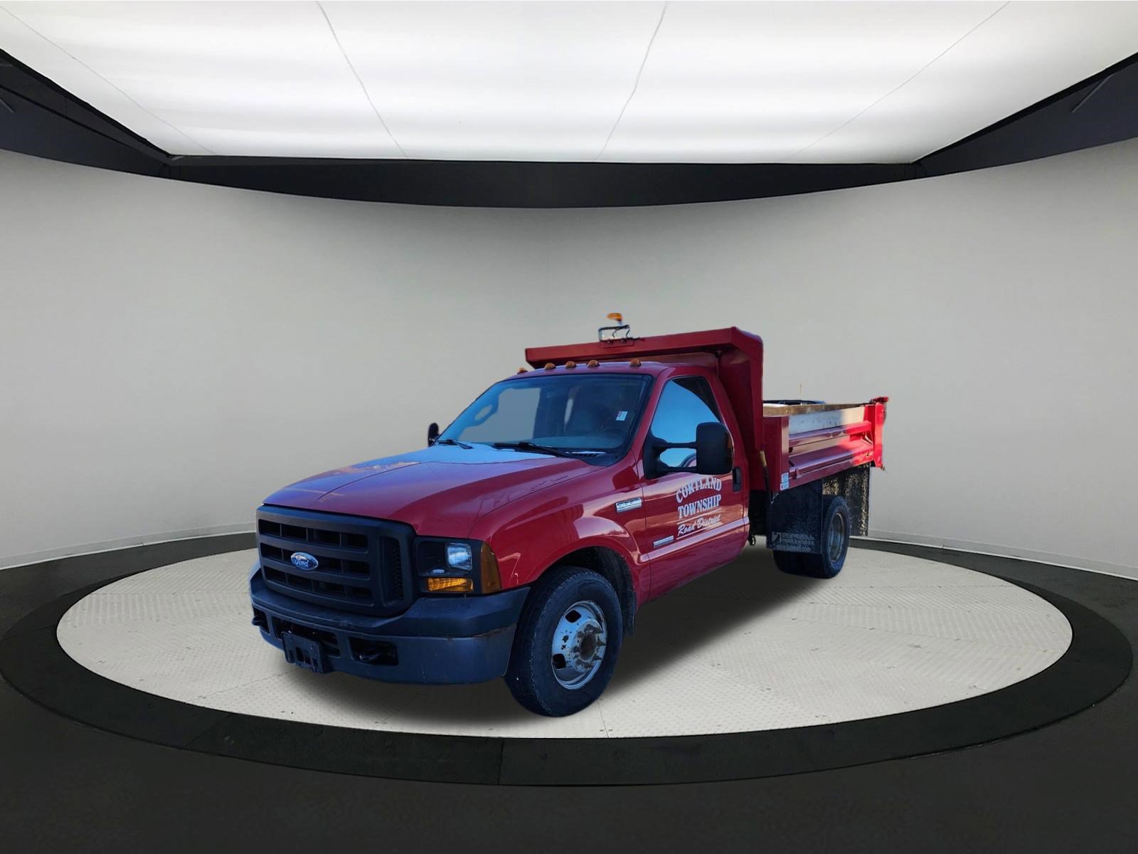 Used 2006 Ford F350 XL RWD image 2