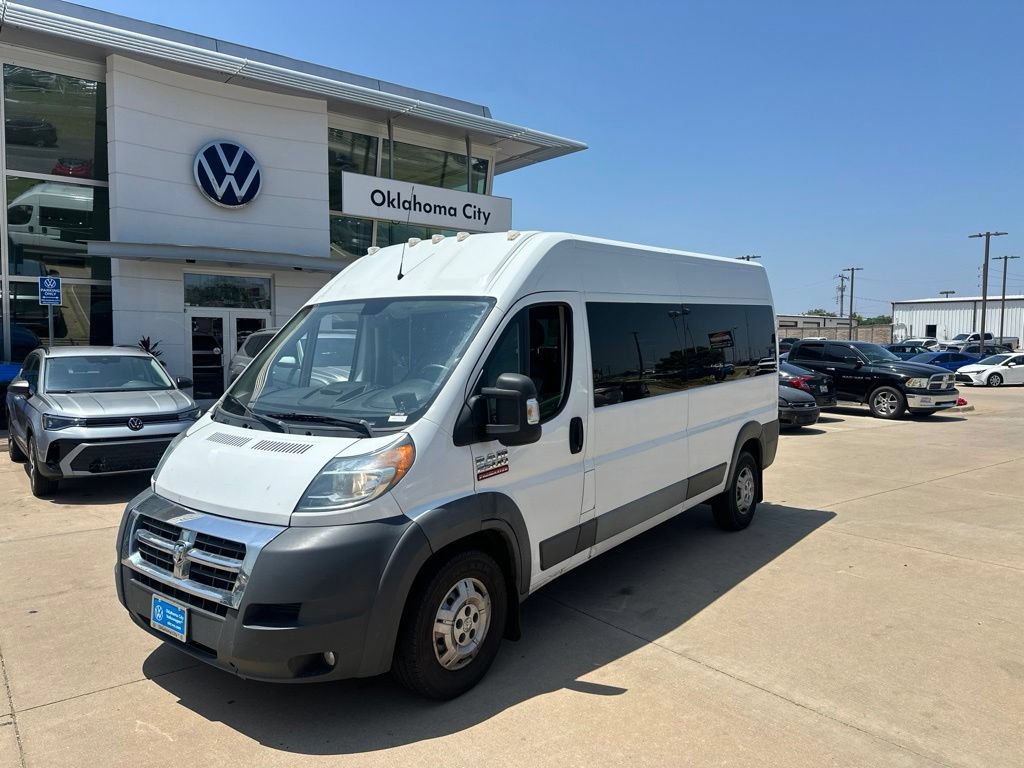 Used 2016 RAM ProMaster 2500 w/ Premium Appearance Group FWD image 1