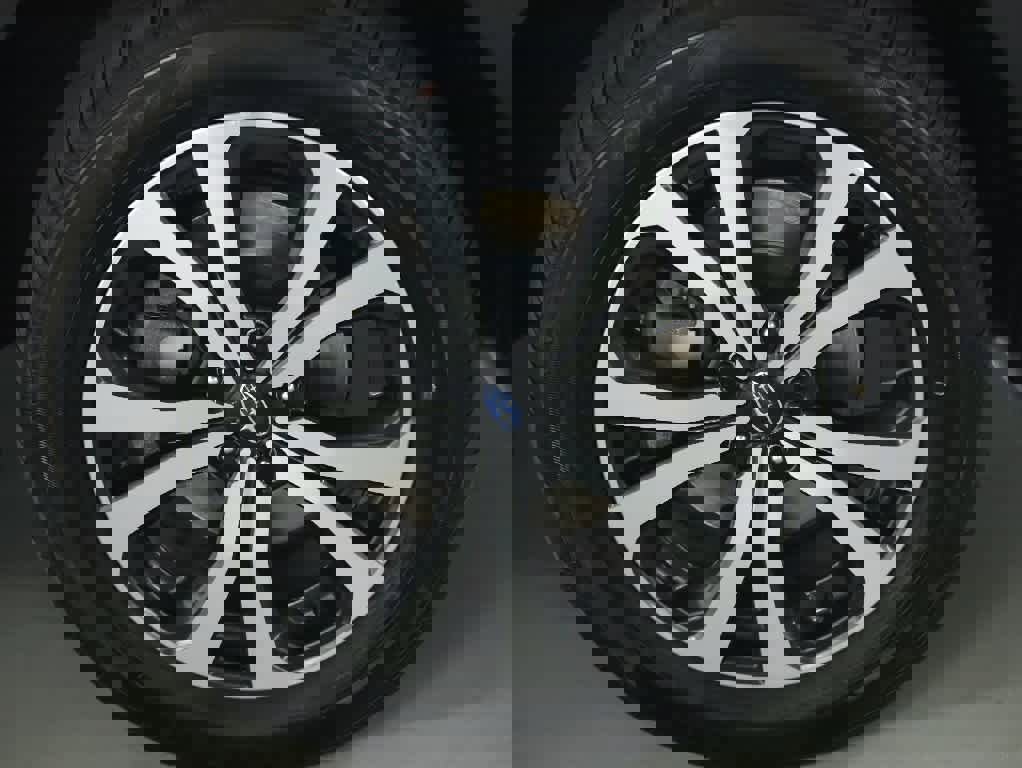 Certified 2023 Subaru Forester Limited image 10