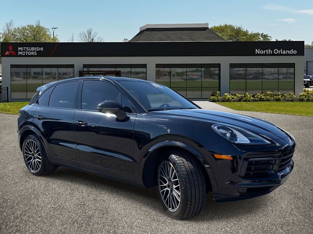 Used 2022 Porsche Cayenne Platinum Edition image 7