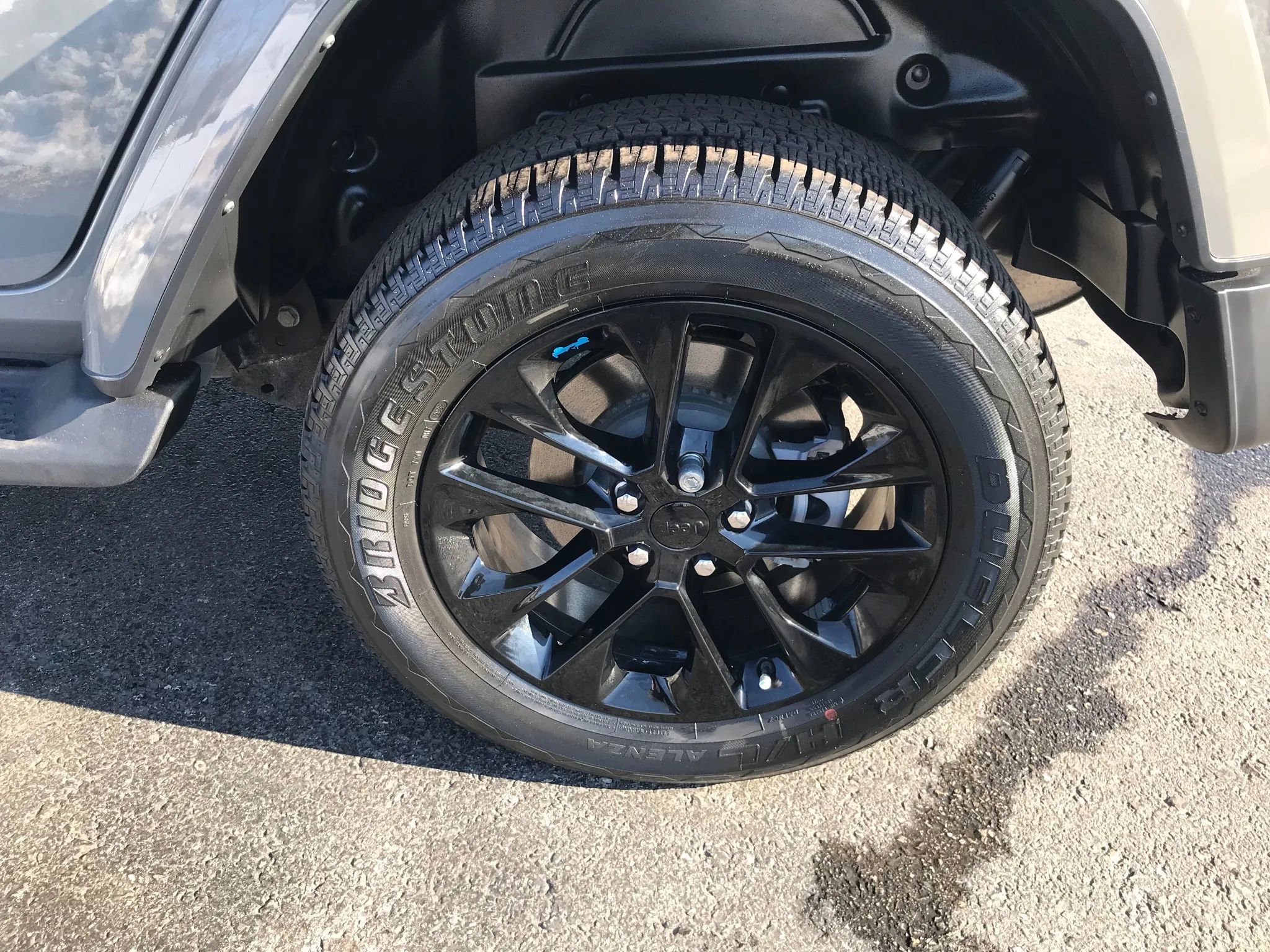 Used 2023 Jeep Wrangler Unlimited Sahara image 42