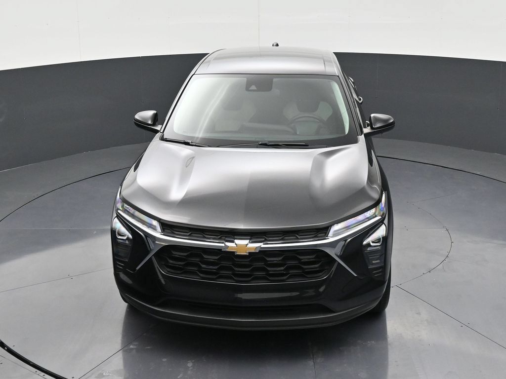 Used 2024 Chevrolet Trax LS w/ LS Convenience Package FWD image 19