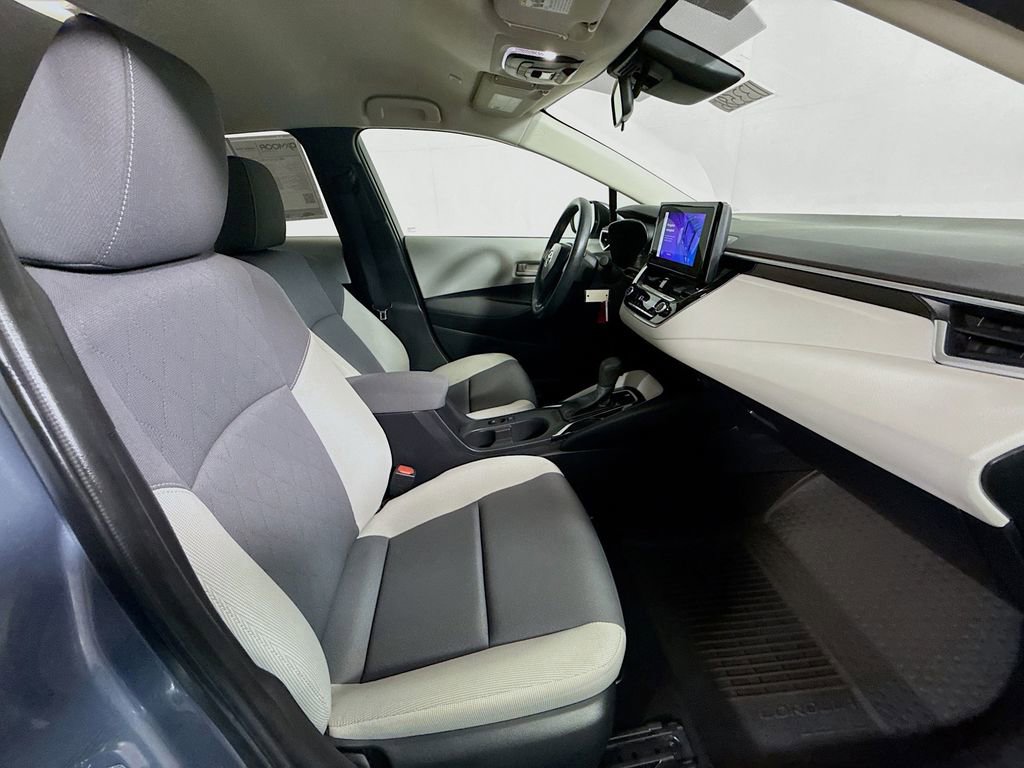 Certified 2024 Toyota Corolla LE FWD image 27