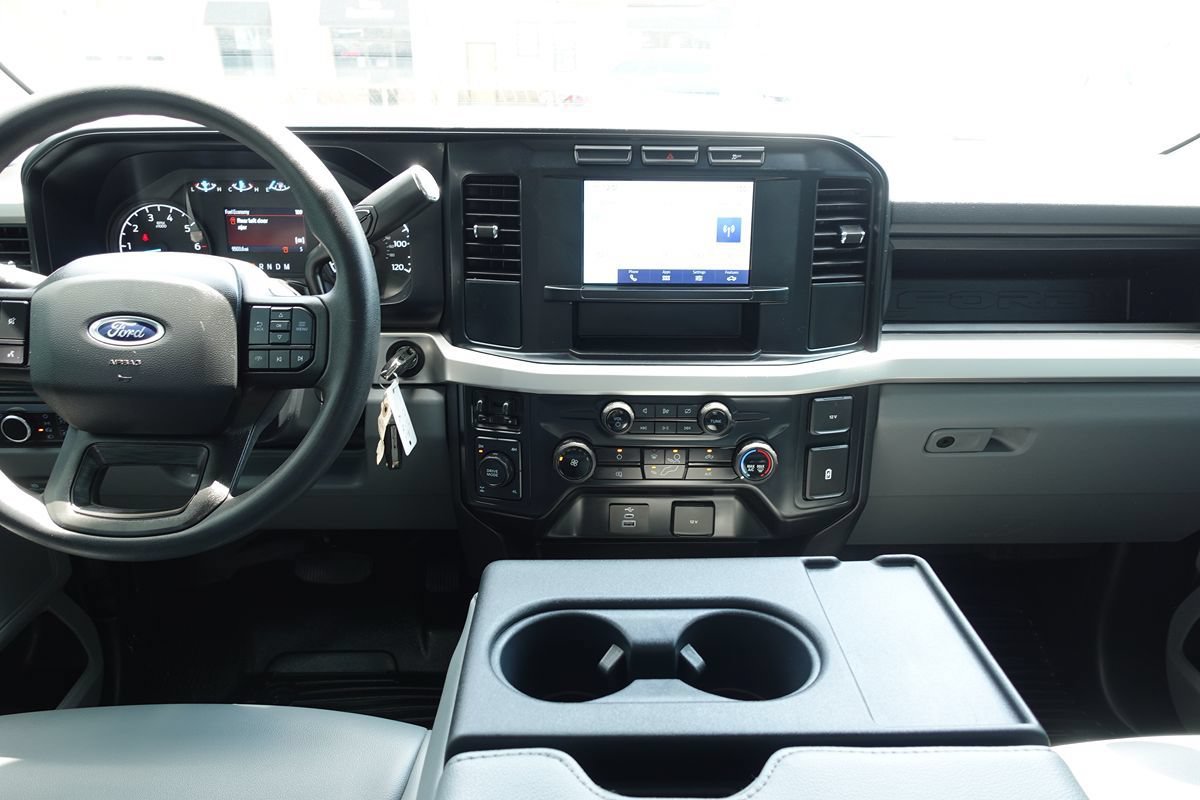 Used 2024 Ford F350 XL w/ XL Off-Road Package AWD/4WD image 39