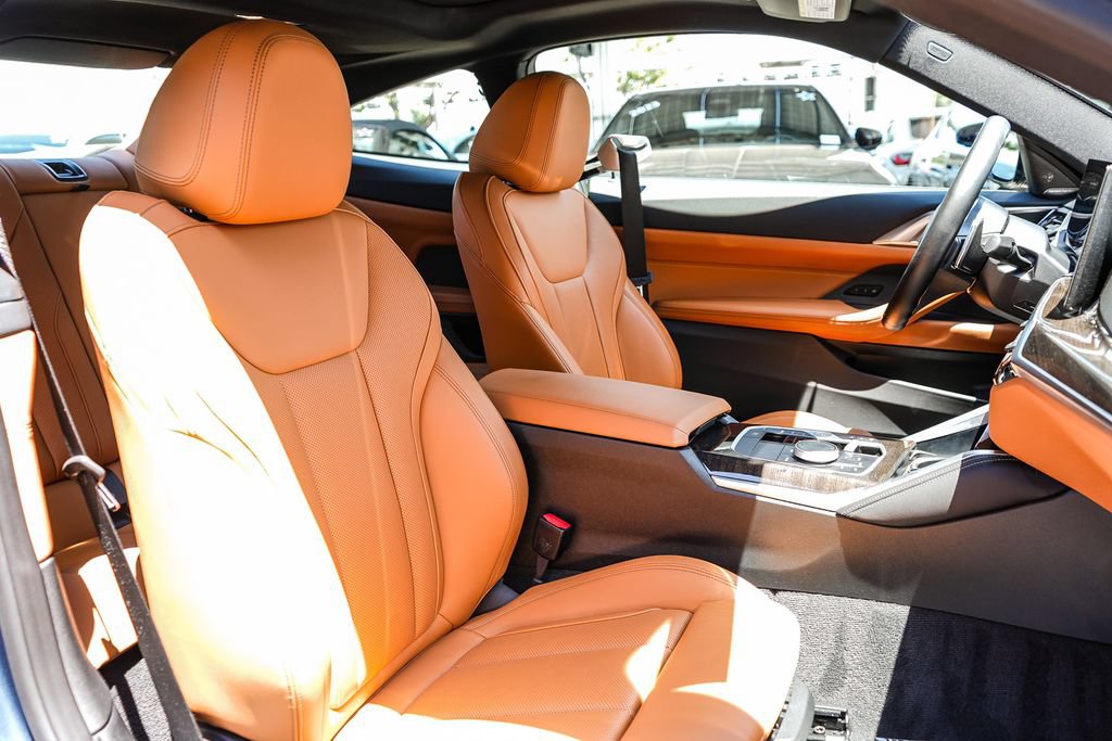 Used 2024 BMW M440i Coupe w/ Premium Package RWD image 15