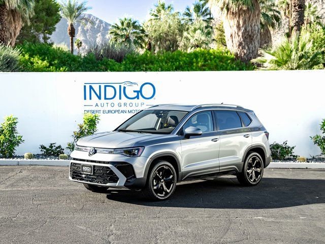 Used 2025 Volkswagen Taos SEL w/ Black Wheel Plus Package AWD/4WD image 1