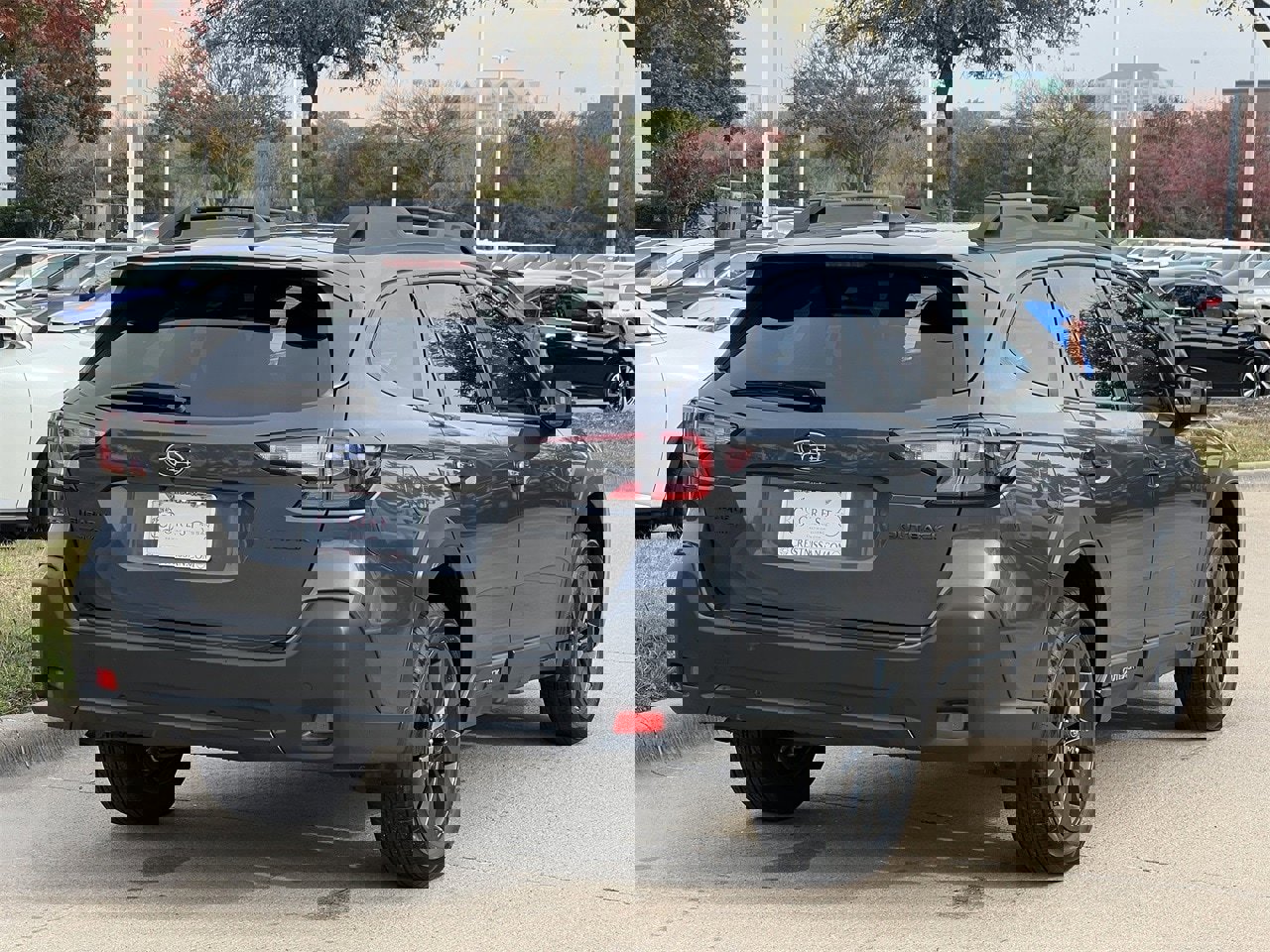 Used 2025 Subaru Outback Onyx Edition image 4