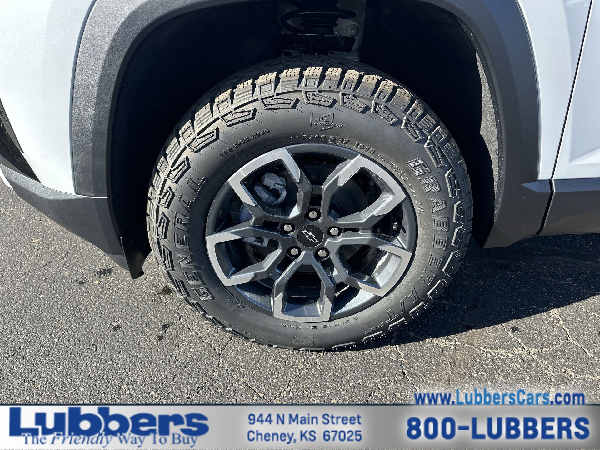 New 2026 Chevrolet Equinox ACTIV w/ Convenience Package III image 10