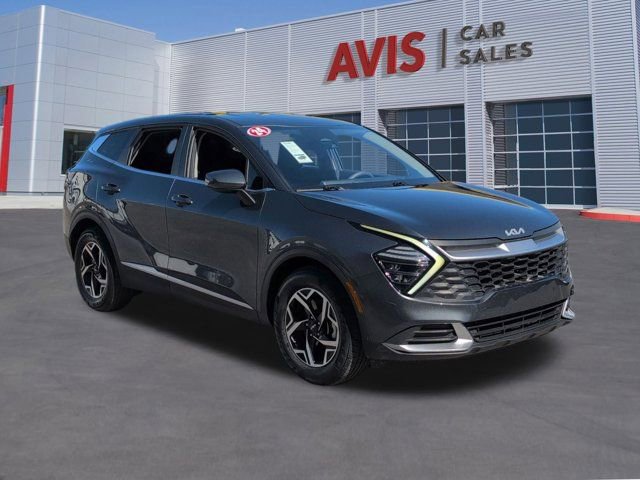 Used 2024 Kia Sportage LX image 3