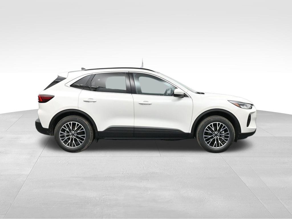 New 2025 Ford Escape SE image 9