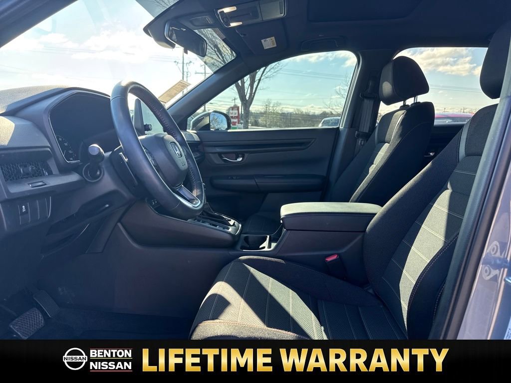 Used 2025 Honda CR-V Sport image 10