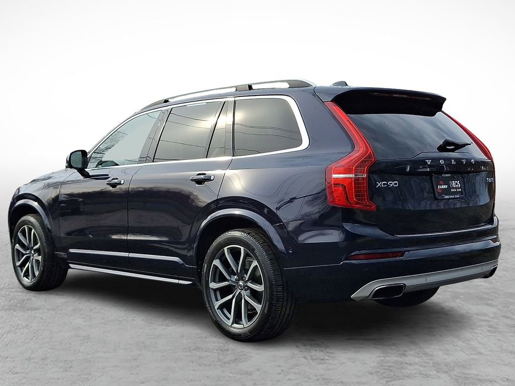 Used 2017 Volvo XC90 T6 Momentum w/ Vision Package image 6
