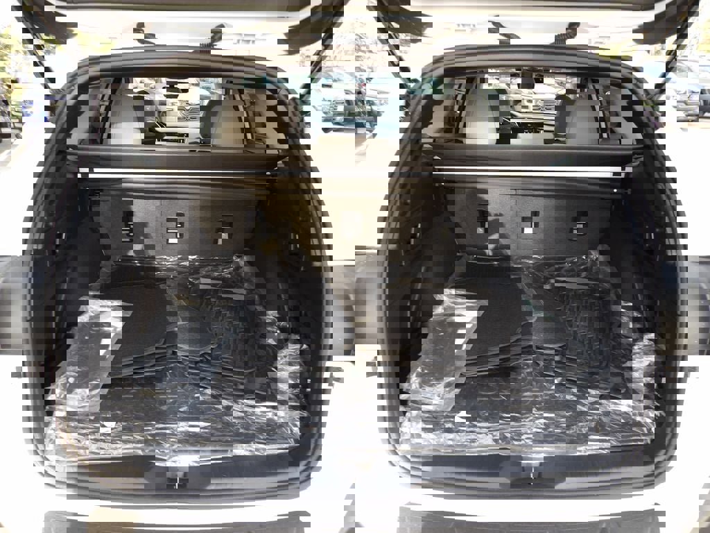 Used 2025 Subaru Outback Premium w/ Popular Package #1 image 25