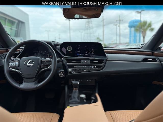 Certified 2025 Lexus ES 350 w/ Premium Package FWD image 13