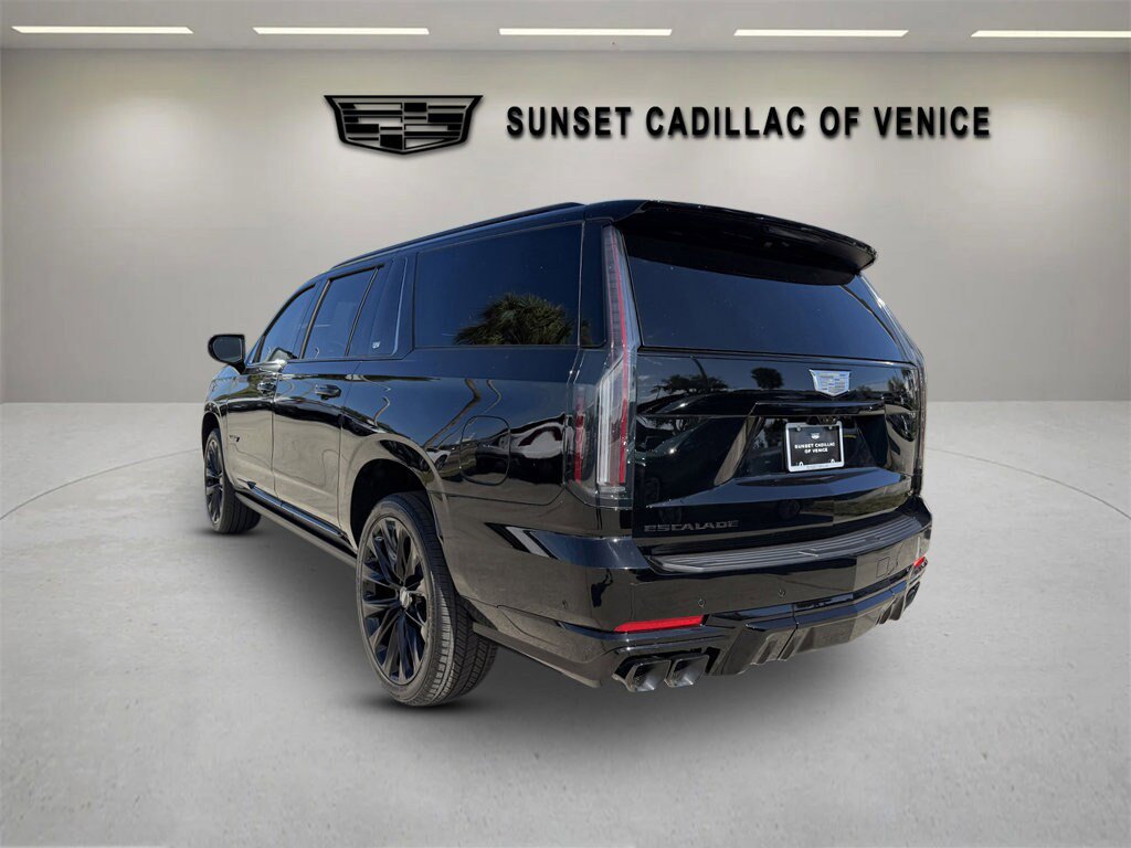 New 2026 Cadillac Escalade ESV V w/ LPO, ONYX Package AWD/4WD image 5