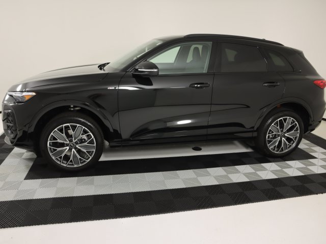 New 2026 Audi Q5 Premium Plus AWD/4WD image 2