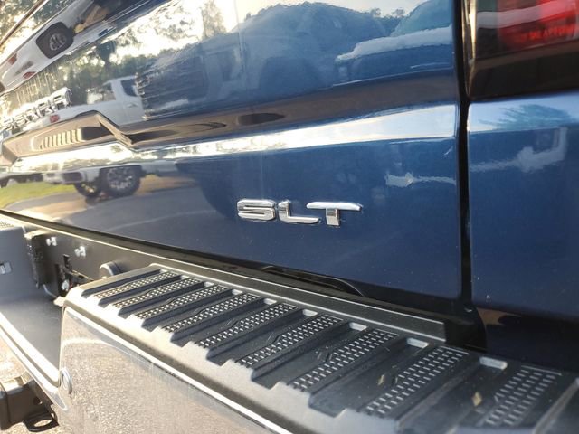 Used 2023 GMC Sierra 1500 SLT w/ SLT Premium Plus Package AWD/4WD image 8