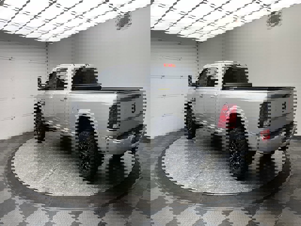 Used 2018 RAM 2500 Big Horn w/ Sport Appearance Group image 2