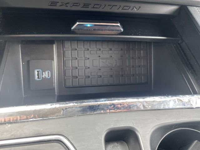 Used 2024 Ford Expedition Max XLT AWD/4WD image 32