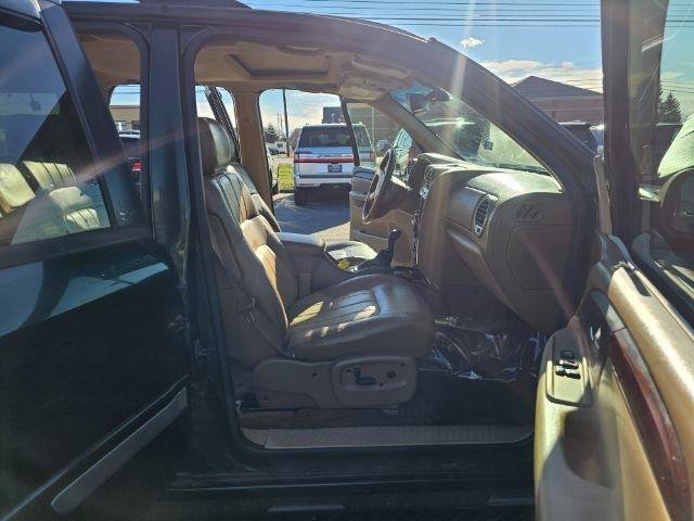 Used 2002 GMC Envoy SLT AWD/4WD image 28