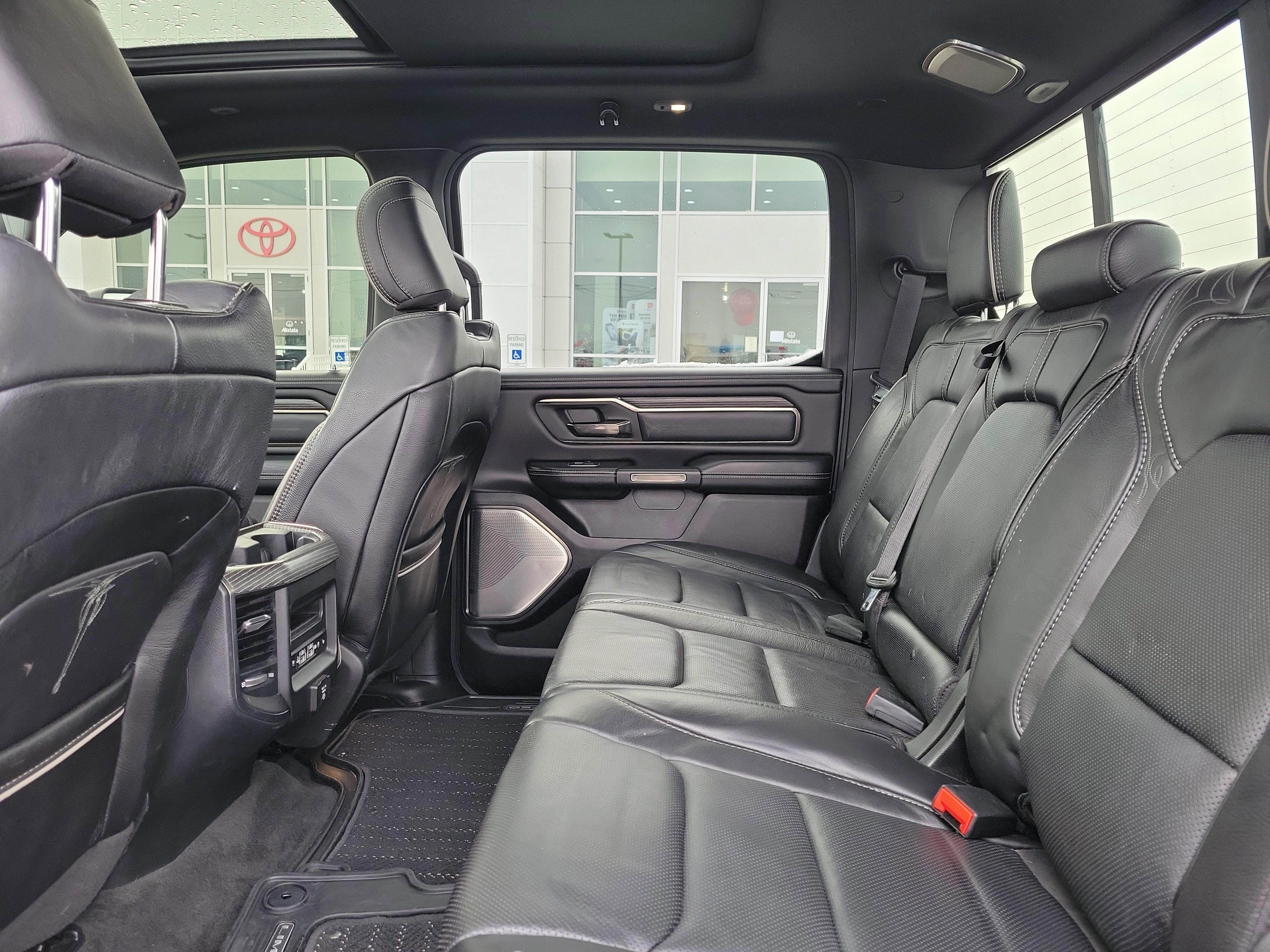 Used 2020 RAM 1500 Limited image 11