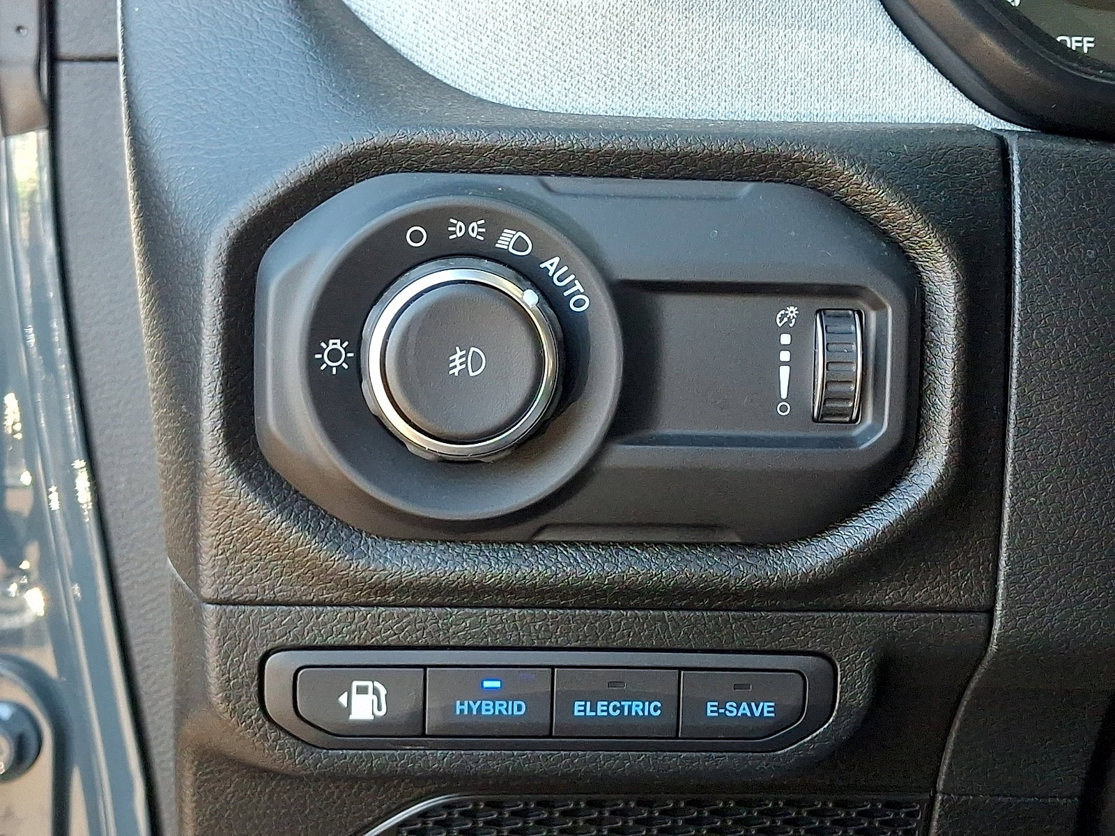 Used 2025 Jeep Wrangler Unlimited Sport S 4xe image 25