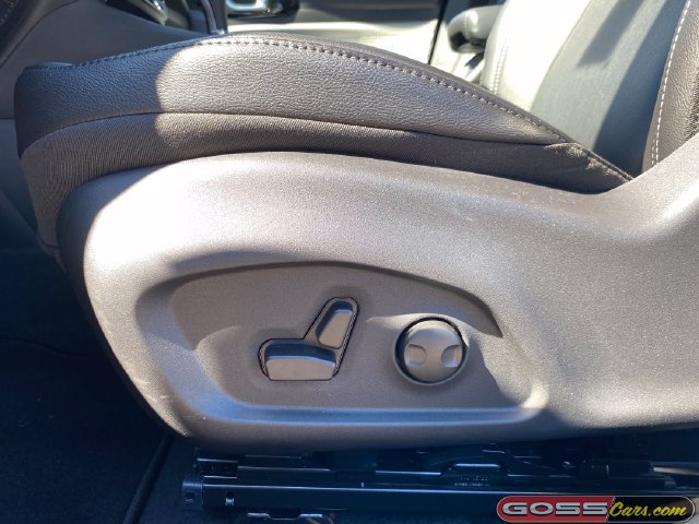 New 2026 Jeep Compass Limited w/ Sun, Sound & Navigation Group AWD/4WD image 28
