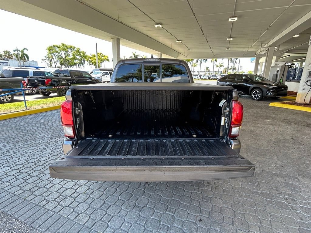 Used 2020 Toyota Tacoma SR w/ SR Convenience Package RWD image 30