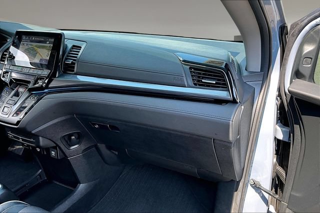Used 2024 Honda Odyssey Elite image 25