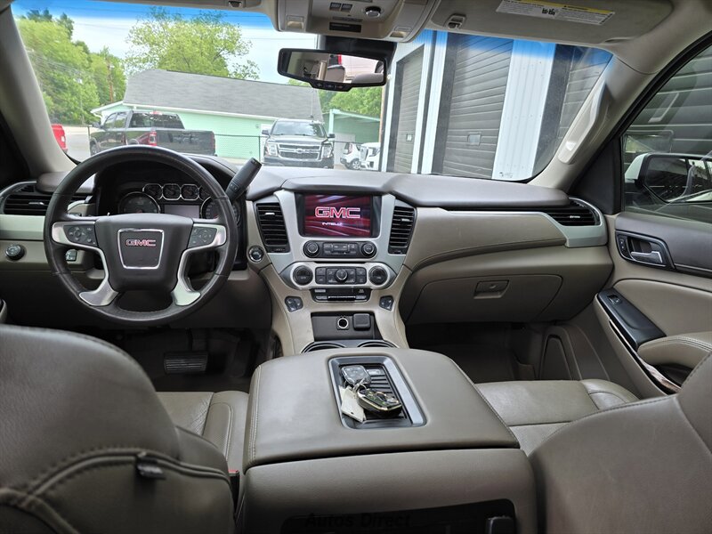 Used 2016 GMC Yukon SLT w/ Open Road Package RWD image 34