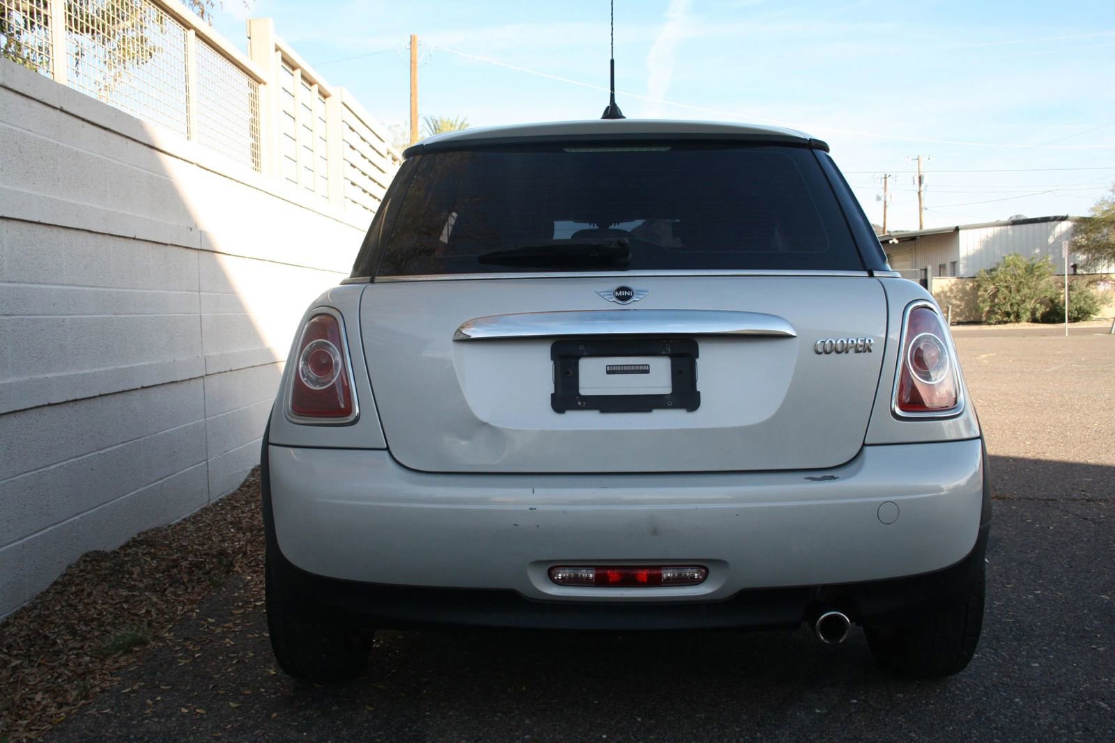 Used 2011 MINI Cooper Hardtop image 5
