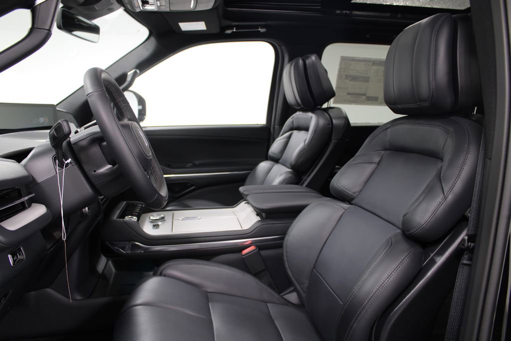 New 2026 Lincoln Navigator L Reserve image 25