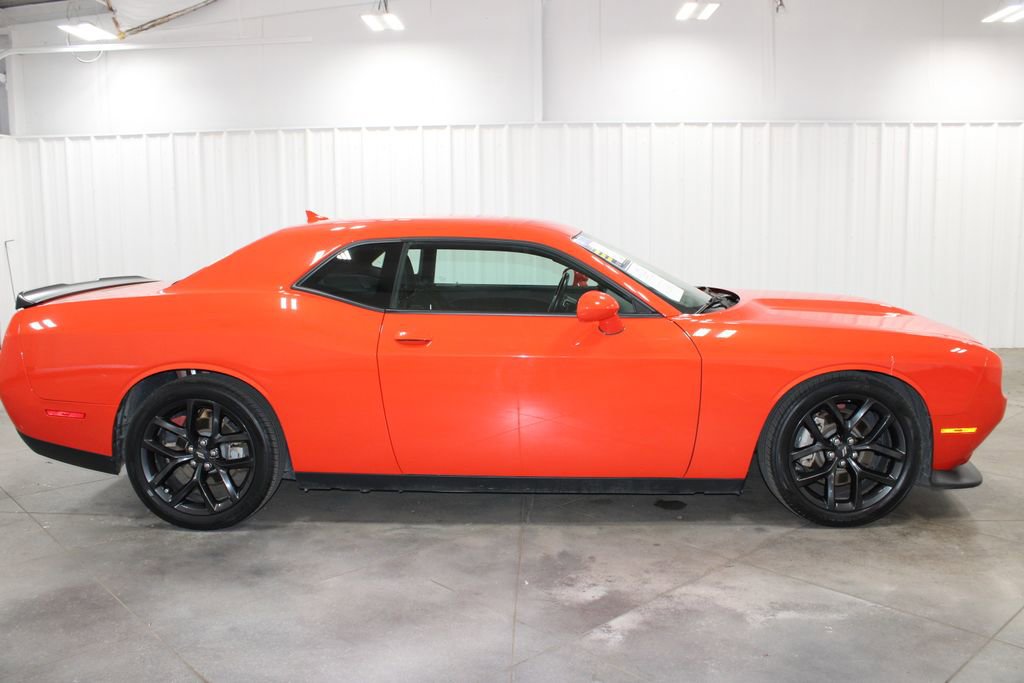 Used 2022 Dodge Challenger GT w/ Blacktop Package RWD image 11